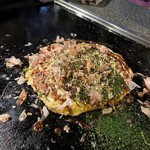 Fuwa Toro Okonomiyaki Tomonja No Mise Aoi Honten - 