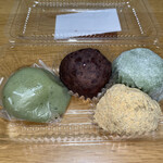 山田餅 - 草餅／よもぎ大福／おはぎ（あんこ）／おはぎ（きな粉）