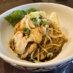 タイの食卓 パクチータイ - 汁なし麺…税込780円