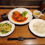 Sousaku Washoku Aun - 国産メス豚使用ポークソテー定食