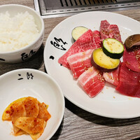 焼肉&手打ち冷麺 二郎 KANAYAMA - 