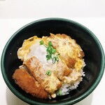 お食事処さぼてん - カツ丼