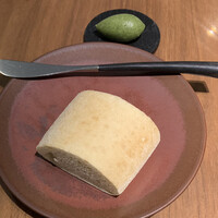 エ・オ ベルナール・ロワゾー・スィニャテュール - 