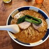 支那麺 はしご 本店