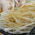 ラーメン 三亀 - ネギ