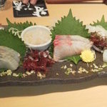 刺身は新鮮です。