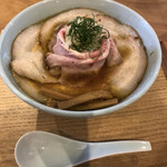 おだし香る自家製麺 弦乃月 - 肉そば