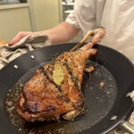 シャントレル - ❽バスク産仔羊モモ肉のロースト