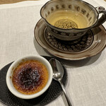 シャントレル - ➓ハーブティー、ウイキョウのクレームブリュレ