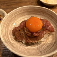 炭火焼肉ホルモン うしごろ 中目黒店 - 