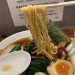 オランダ軒 - 麺はちょっと縮れてる？