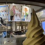 東毛酪農 63℃ - 料理写真:さくらのソフトクリーム食いたいって？