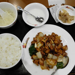 Kei en - 鶏肉の四川風炒め定食