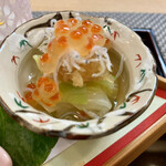 御料理 ひさまつ - 八寸 春キャベツとしらす卸し いくら