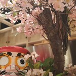 裏なんばサカナエビス - 花見シーズンにはちょこっと桜が咲きます！