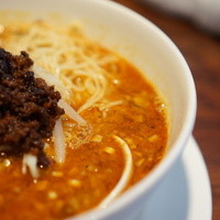 開化亭 - 担担麺スープのアップ