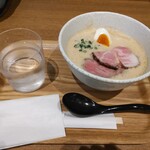 ラーメン家 みつ葉  - 