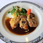 フレンチレストラン ベルビュー - 鶏肉料理