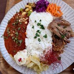 ジューシー・ディッシュ　焼肉南大門 - Yakiniku and Curry .〜焼肉とカリーと。 1,800円(税込)。 