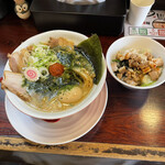 からみそラーメン ふくろう - 