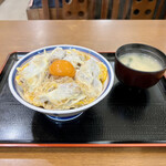 千秋庵 - イベリコかつ丼 1300円
                                2023年3月27日
