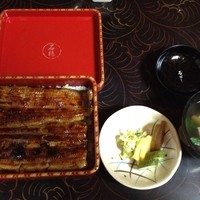 石ばし - うな重　上(3500円)