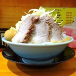 ラーメン 盛太郎 - チャーシュー麺（野菜マシマシ、薄味）950円