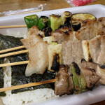 ハセガワストア - やきとり弁当（中）塩、レバー（塩）1本増し