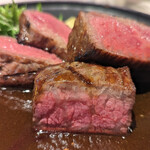AZURE Steak&Cuisene - 