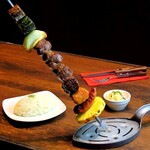 ★ Churrasco Lunch★ - Freshly baked Churrasco ♪ Enjoy the meat, vegetables, and pineapple grilled in a special machine ♪ -