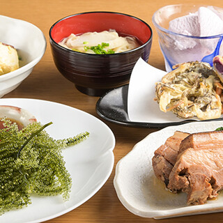 内容盛りだくさんの飲み放題付きコースがイチオシ