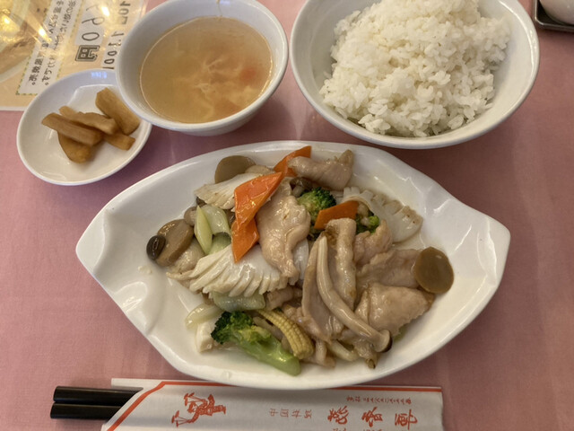 茘香尊本店 ～ライシャンソン～ 横浜中華街 おこげの名店>