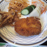 ごはん畑 - 牛肉コロッケとイカ下足揚げ定食
