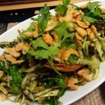 ミャンマー料理シュイガンゴー - お茶の葉サラダ，ラペトゥ