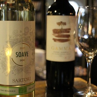 カフェ、アルコールなど種類豊富に取り揃えています。