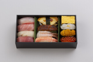 Kanazawa Umaimon Sushi - 利家4500円    