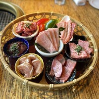 焼肉 龍園 西中洲店 - 