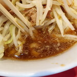 ラーメン二郎 - スープ