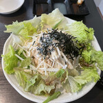 Yakiniku Okuu - 大根サラダ
