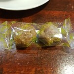 キッチン ブルー グローブ - お菓子のアップ