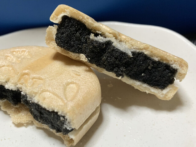 白松がモナカ本舗 本塩釜店 - 本塩釜（和菓子）の写真