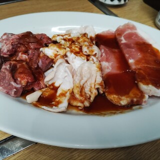 山田ホルモン_1