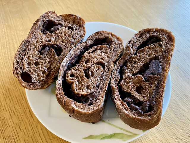 モンペリエ ヨークベニマル河北店（Montpellier） - さくらんぼ東根（パン）の写真