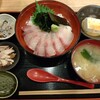 Nagasakiken Gotourettou Odikachou - 贅沢かんぱち丼。