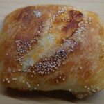 プチ・ポンレヴェック - クリームチーズとホワイトチョコとイタリアンレモンとのパヴェ