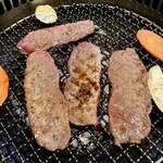 炭火焼肉　じもんじゅ - 