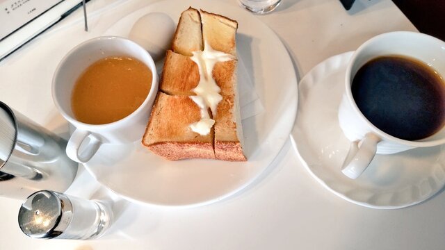 Kissa Shitsu Renoir Kamata Nishiguchi Ten photo 3