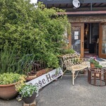 ZakkaCafe Rose House - 入り口