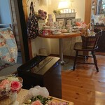 ZakkaCafe Rose House - 店内