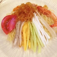 揚州名菜 秦淮春 - 冷やし中華 具沢山です 上品で美味しい